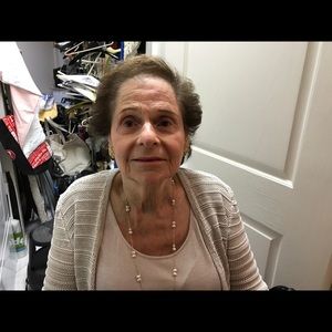 Meet your Posher, Joan